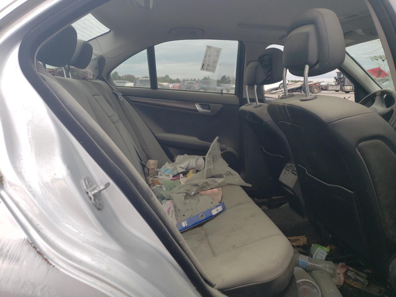 2011 Mercedes-Benz C-klasse VIN WDDGF5EBXBR136807 Copart auction photo, all over damage thumbnail 10