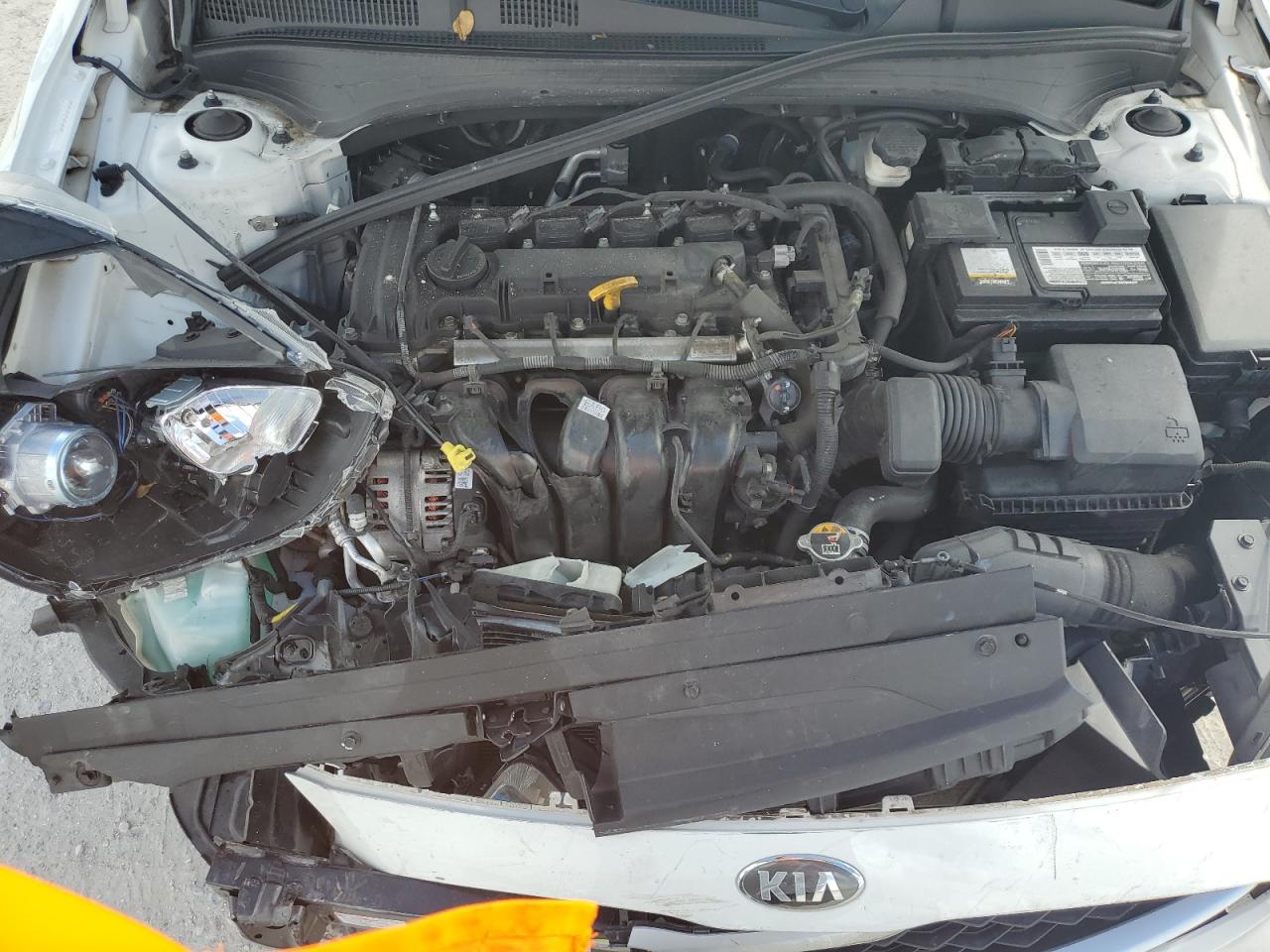 2019 KIA Forte VIN 3KPF24AD0KE096414 Copart auction photo, front end / minor dent/scratches damage thumbnail 12
