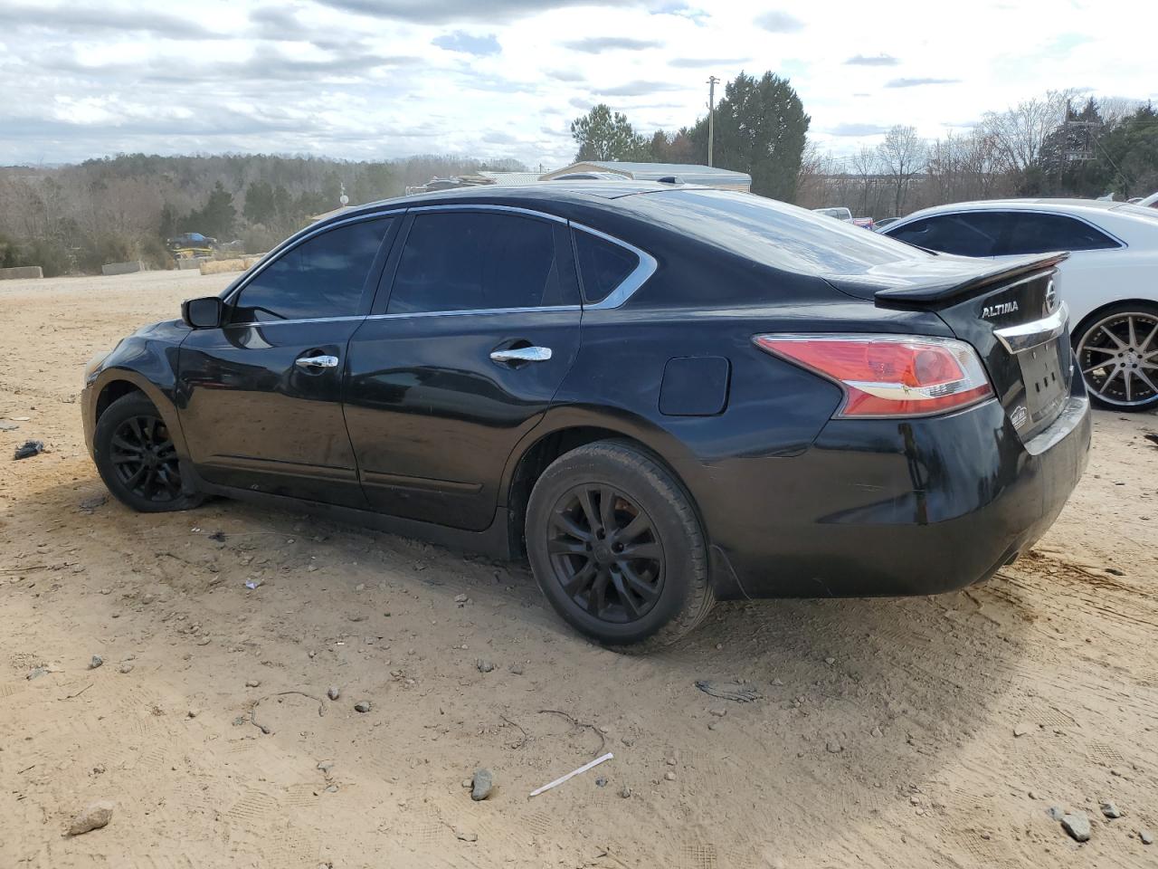2015 Nissan Altima VIN 1N4AL3AP4FN917663 Copart auction photo, front end damage thumbnail 2