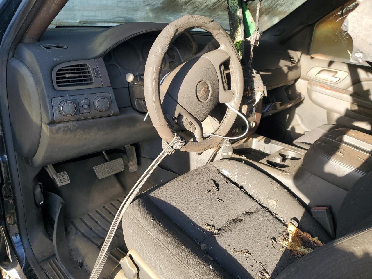 2010 Chevrolet Avalanche VIN 3GNVKEE07AG231732 Copart auction photo, burn damage thumbnail 8