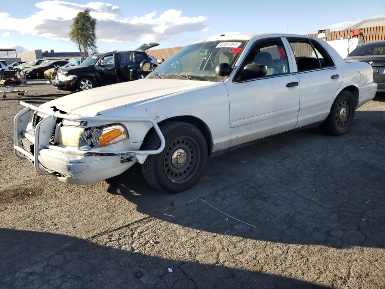 2007 Ford Crown Victoria VIN 2FAHP71W07X108484