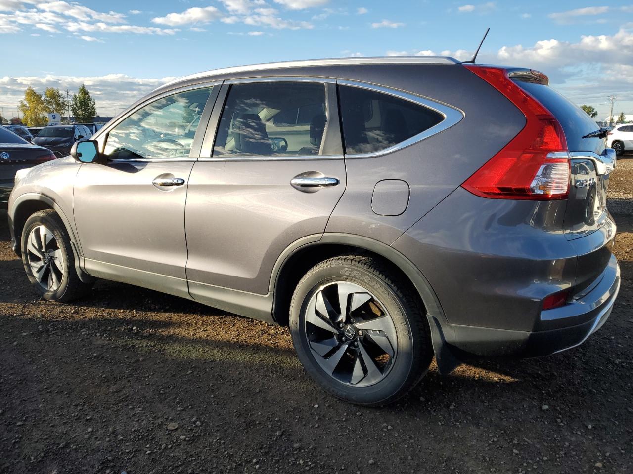 2015 Honda CR-V VIN 5J6RM4H96FL805735 Copart auction photo, hail / minor dent/scratches damage thumbnail 2