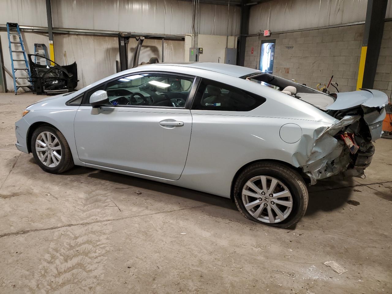 2012 Honda Civic VIN 2HGFG3B88CH549618 Copart auction photo, rear end damage thumbnail 2