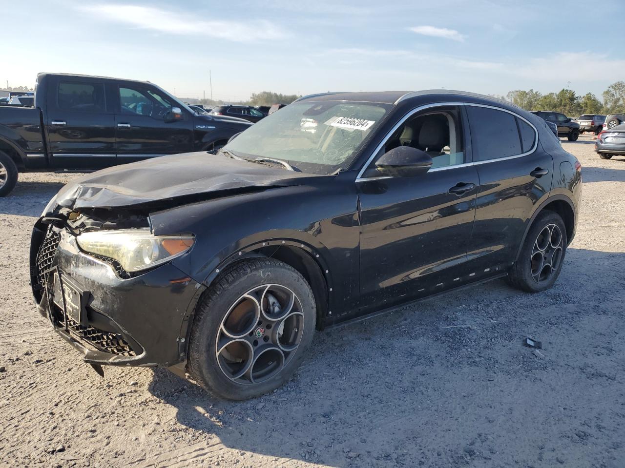 2018 Alfa Romeo Stelvio VIN ZASFAKAN5J7B74160