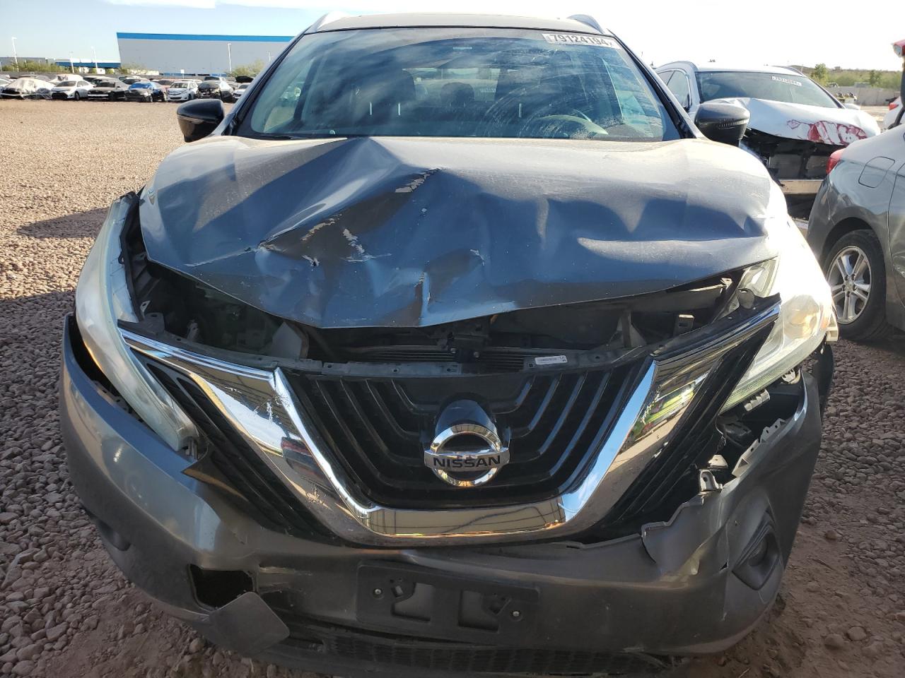 2017 Nissan Murano VIN 5N1AZ2MG3HN131592 Copart auction photo, front end damage thumbnail 5