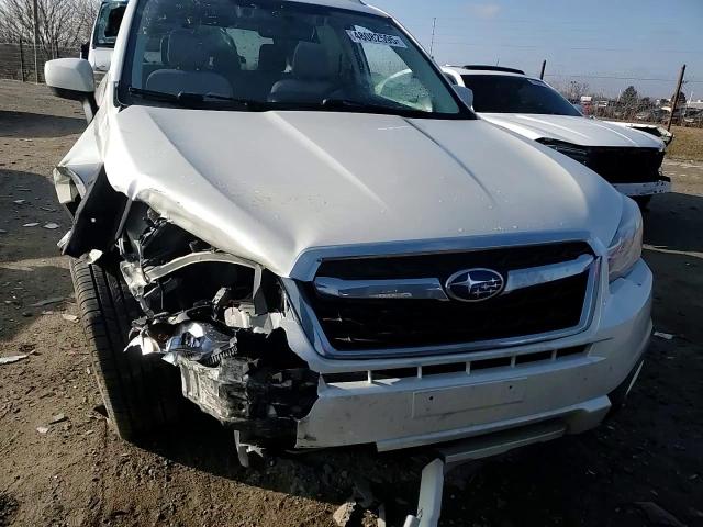 2017 Subaru Forester VIN JF2SJAGC2HH530562 Copart auction photo, front end / minor dent/scratches damage thumbnail 12