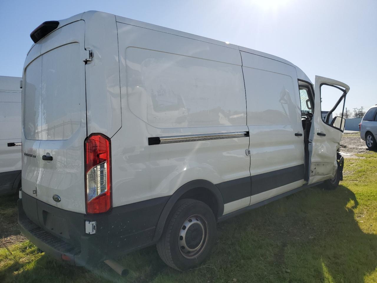 2023 Ford Transit VIN 1FTBR1C85PKC12896 Copart auction photo, front end / side damage thumbnail 4