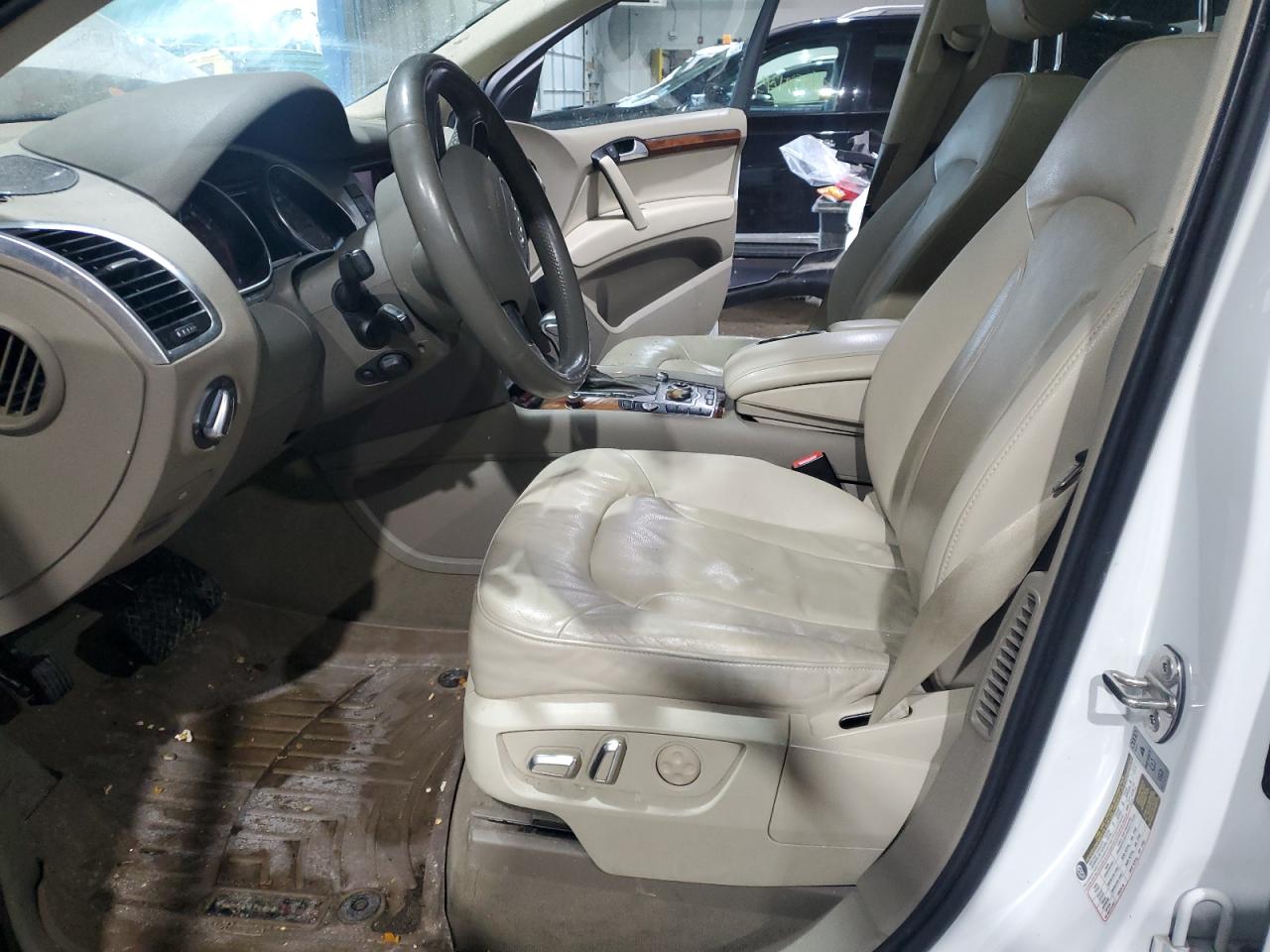 2015 Audi Q7 VIN WA1LGAFE1FD020402 Copart auction photo, all over / minor dent/scratches damage thumbnail 7