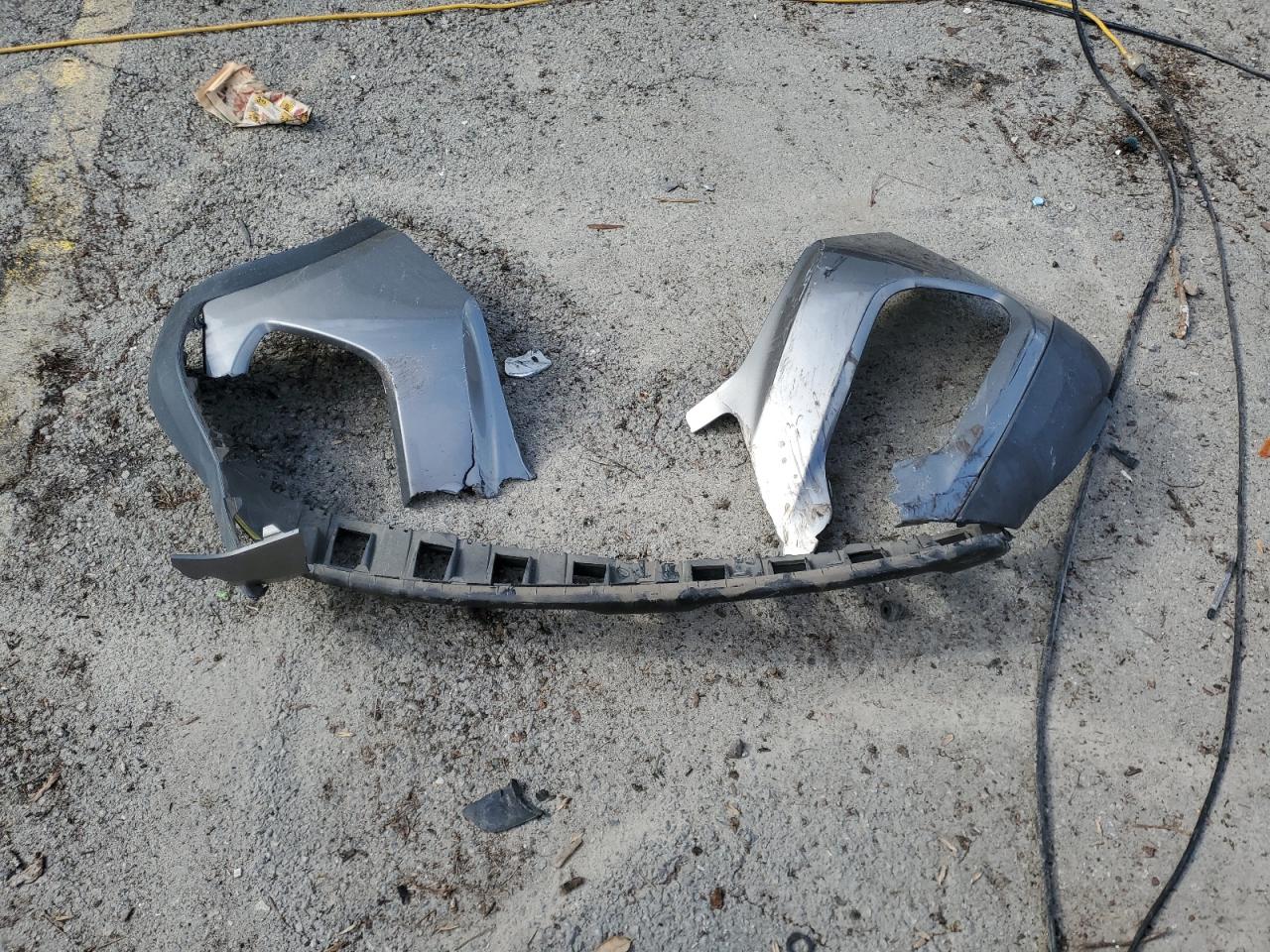 2018 Hyundai Santa Fe VIN 5NMZTDLB6JH059011 Copart auction photo, front end damage thumbnail 13