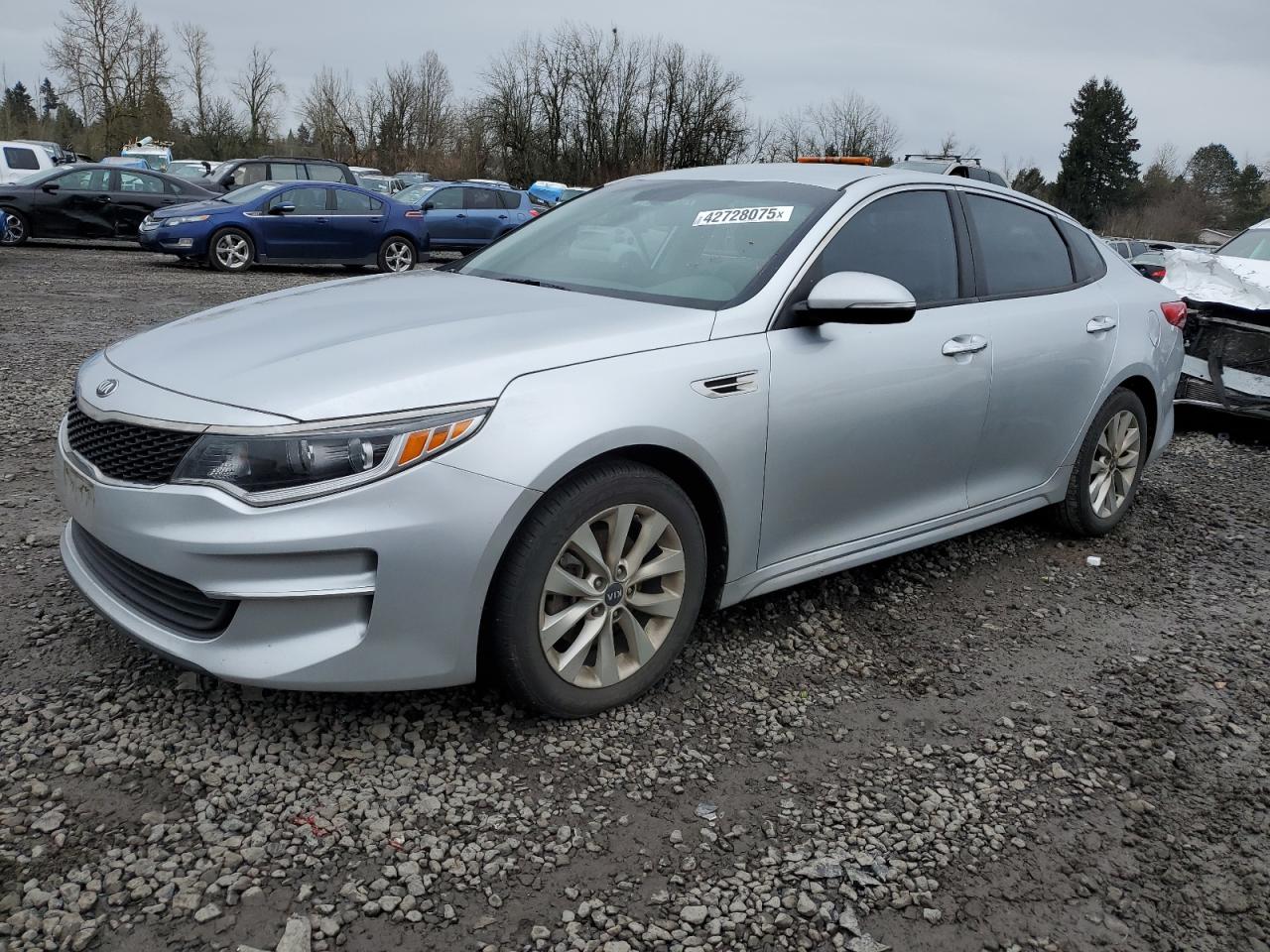 2018 KIA Optima VIN 5XXGT4L3XJG251773