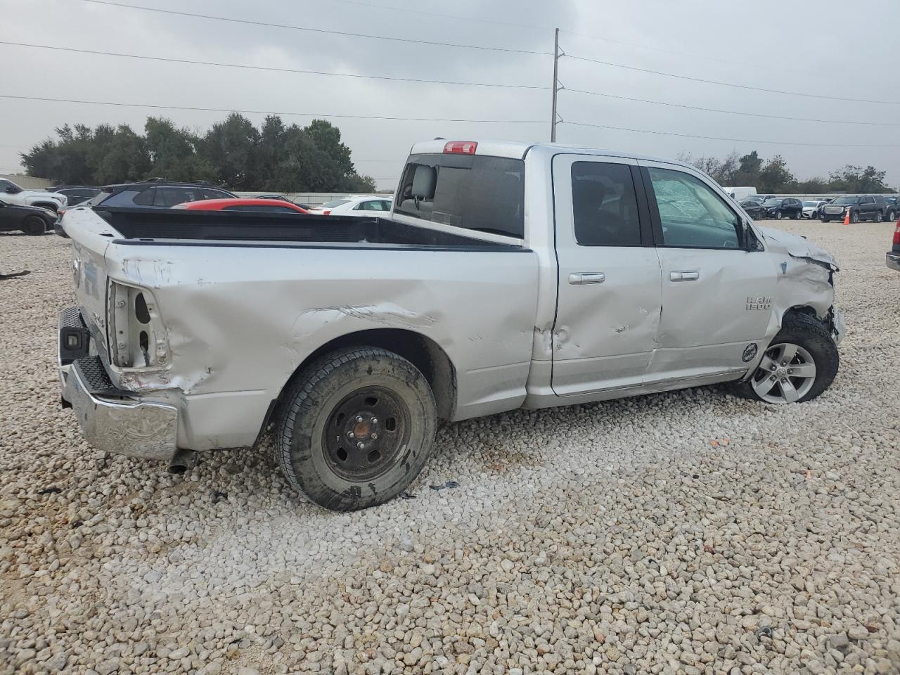 2017 RAM 1500 VIN 1C6RR7GG0HS787550 Copart auction photo, front end / side damage thumbnail 3