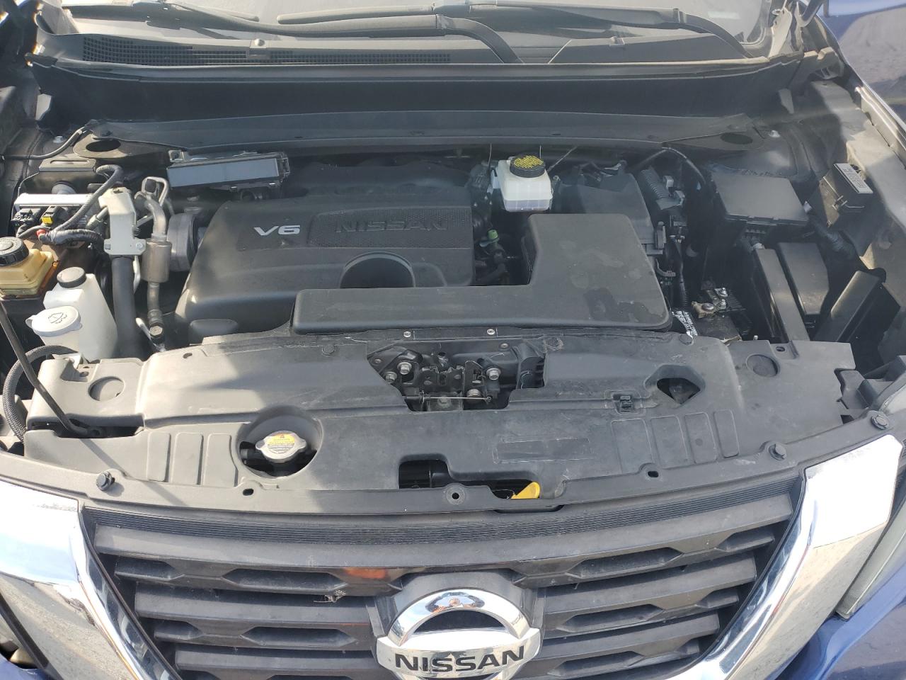 2018 Nissan Pathfinder VIN 5N1DR2MN0JC621033 Copart auction photo, mechanical / front end damage thumbnail 12