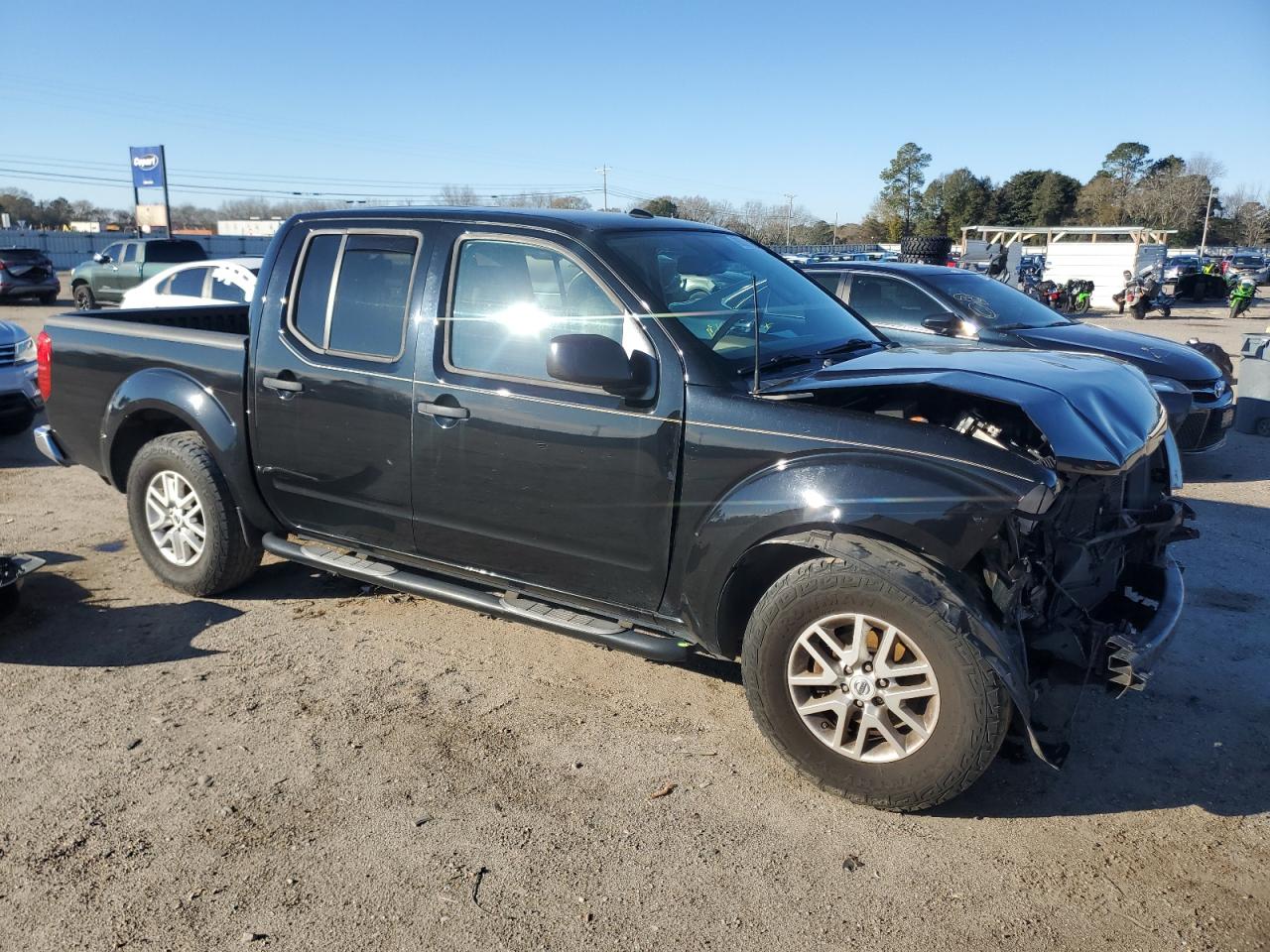 2015 Nissan Navara (Frontier) VIN 1N6AD0ER2FN729612 Copart auction photo, front end damage thumbnail 4