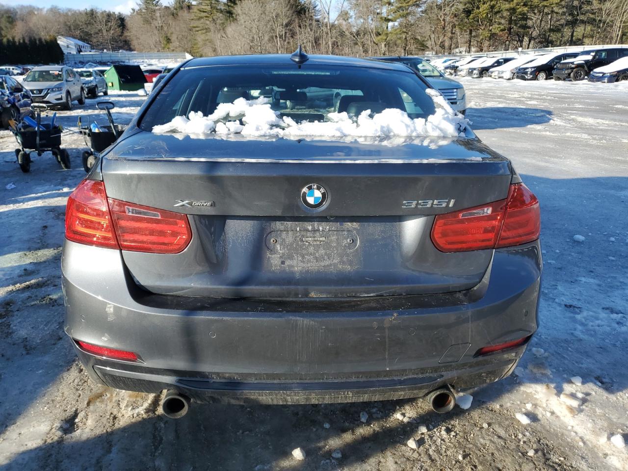 2014 BMW 3er VIN WBA3B9C5XEJ466102 Copart auction photo, front end / undercarriage damage thumbnail 6