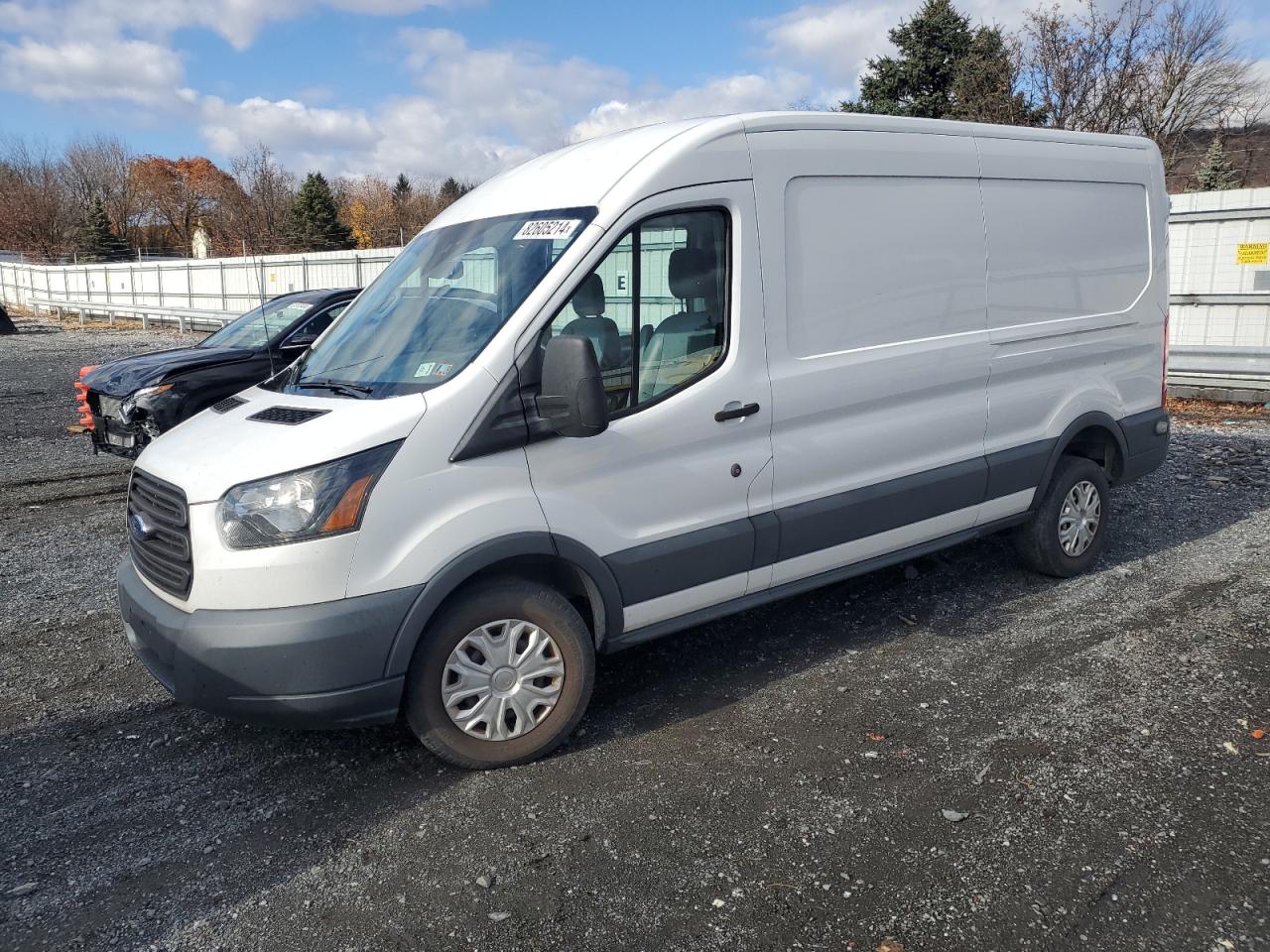 2017 Ford Transit VIN 1FTYR2CM4HKA48944