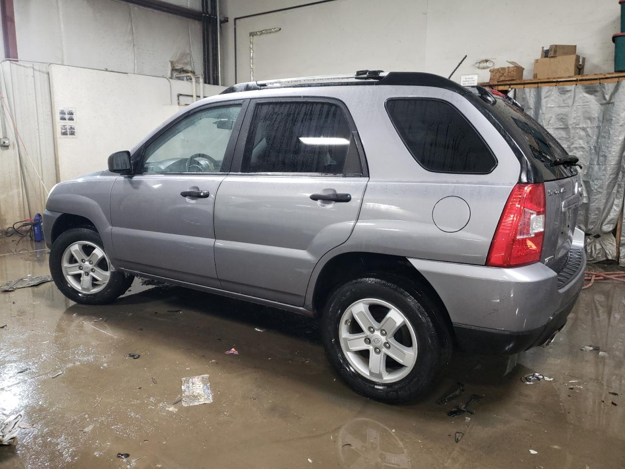 2009 KIA Sportage VIN KNDJE723797633945 Copart auction photo, side / front end damage thumbnail 2