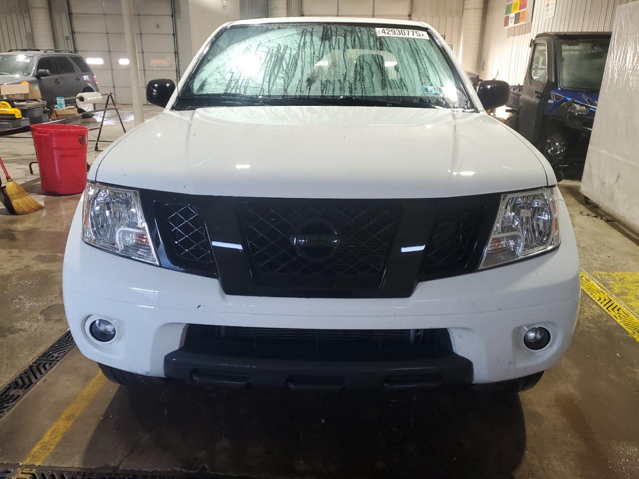 2019 Nissan Navara (Frontier) VIN 1N6AD0EV1KN787363 Copart auction photo, side damage thumbnail 5
