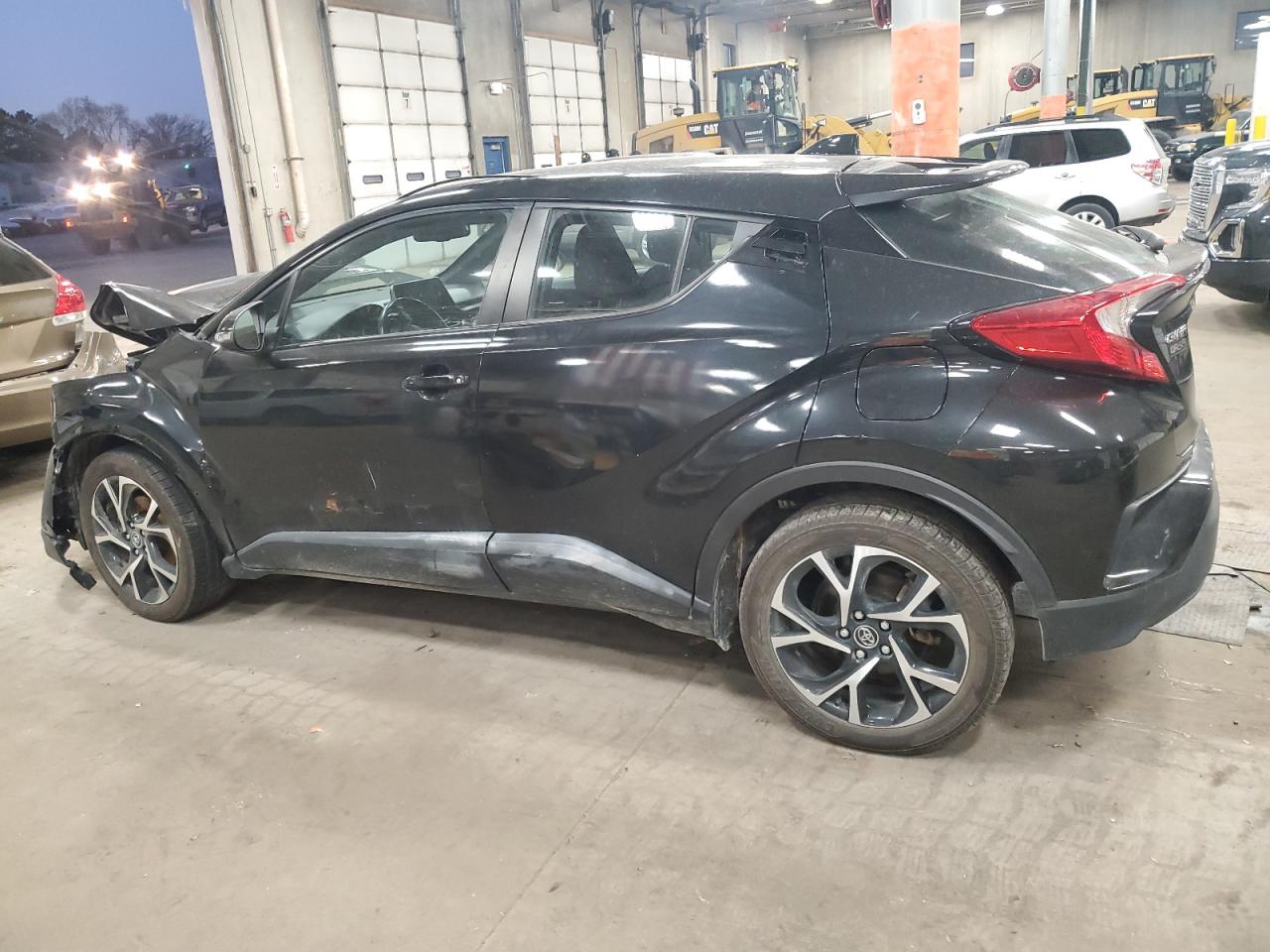 2019 Toyota C-HR VIN NMTKHMBX2KR083836 Copart auction photo, front end damage thumbnail 2