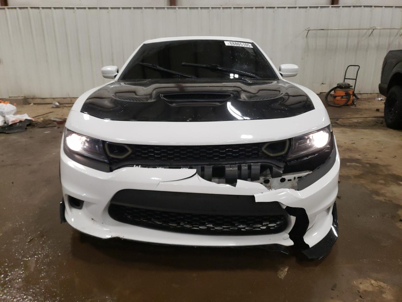 2015 Dodge Charger VIN 2C3CDXKTXFH806499 Copart auction photo, side / front end damage thumbnail 5