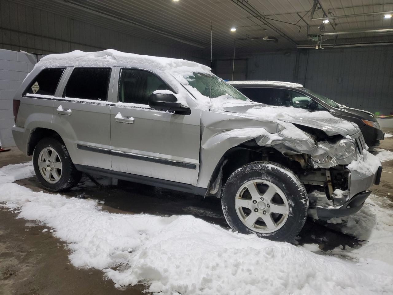 2008 Jeep Grand Cherokee VIN 1J8HR48N58C213349 Copart auction photo, front end / minor dent/scratches damage thumbnail 4