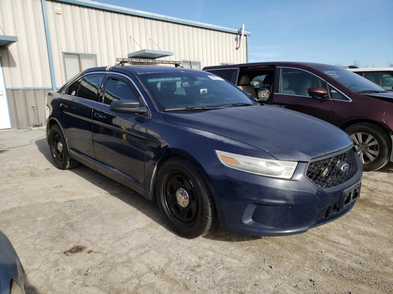 2016 Ford Taurus VIN 1FAHP2MK7GG115966 Copart auction photo, minor dent/scratches damage thumbnail 4