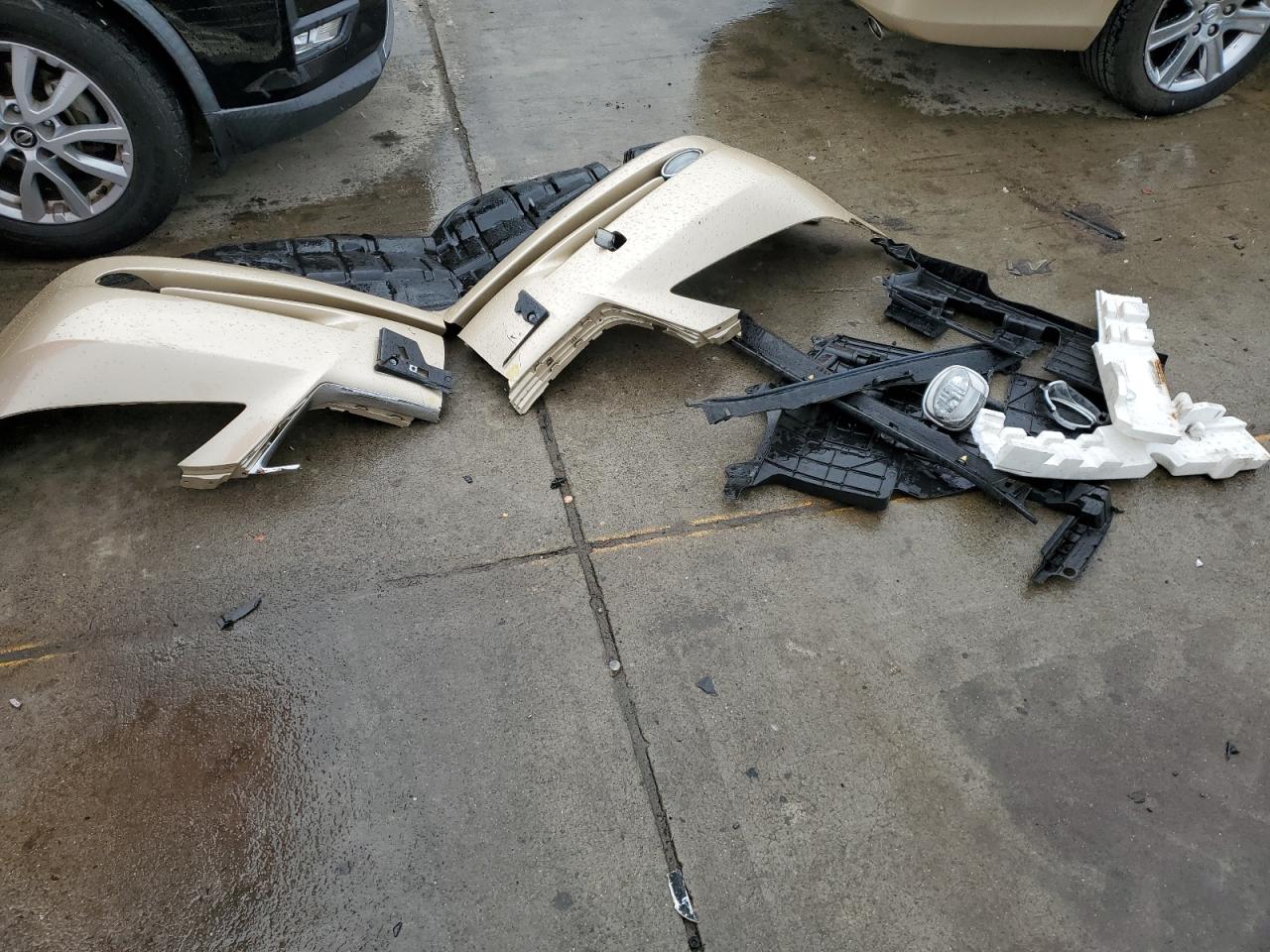 2008 Lexus ES VIN JTHBJ46G082164137 Copart auction photo, front end damage thumbnail 12