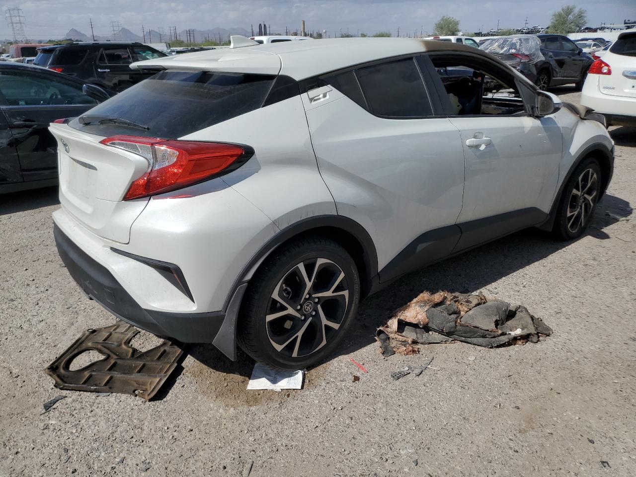 2018 Toyota C-HR VIN NMTKHMBX3JR028262 Copart auction photo, burn - interior / burn - engine damage thumbnail 3