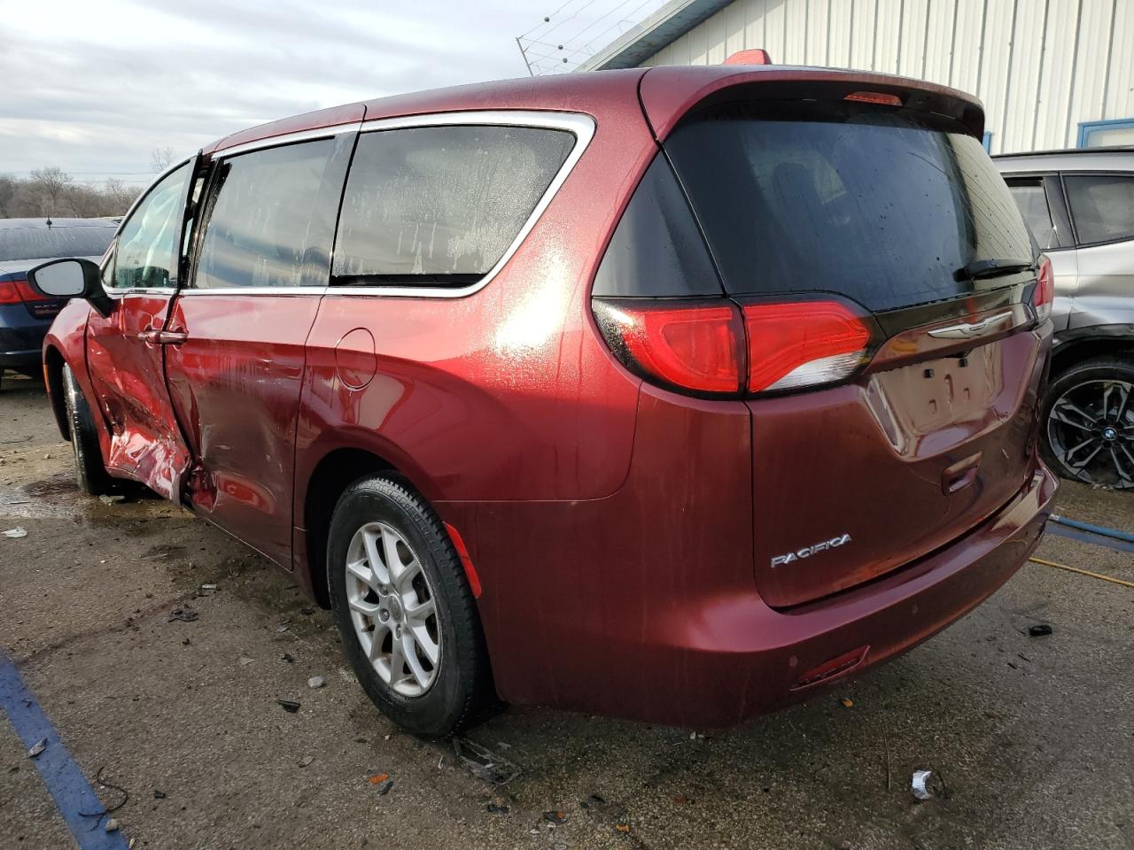 2017 Chrysler Pacifica VIN 2C4RC1DG6HR518983 Copart auction photo, side damage thumbnail 2
