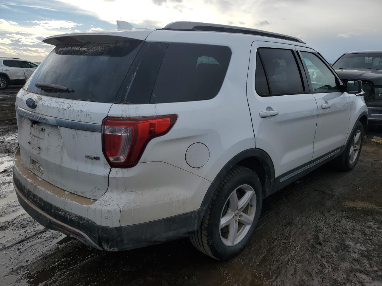 2016 Ford Explorer VIN 1FM5K8D8XGGC86662 Copart auction photo, front end damage thumbnail 3