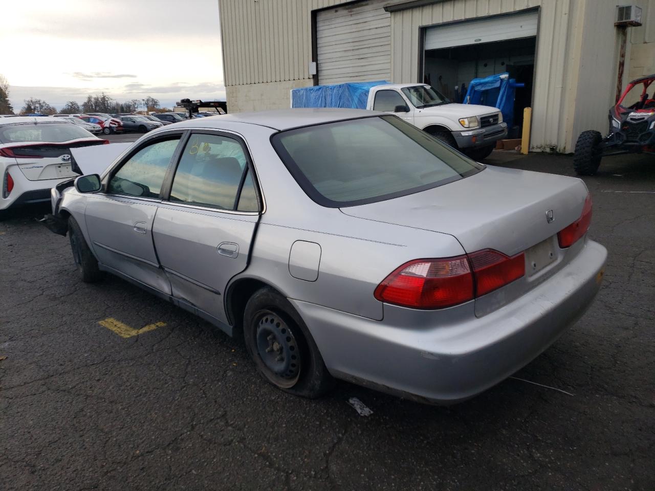1999 Honda Accord VIN JHMCG5644XC040962 Copart auction photo, front end / side damage thumbnail 2