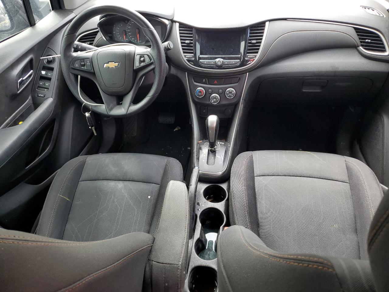 2018 Chevrolet Trax VIN 3GNCJLSBXJL252859 Copart auction photo, water/flood damage thumbnail 8