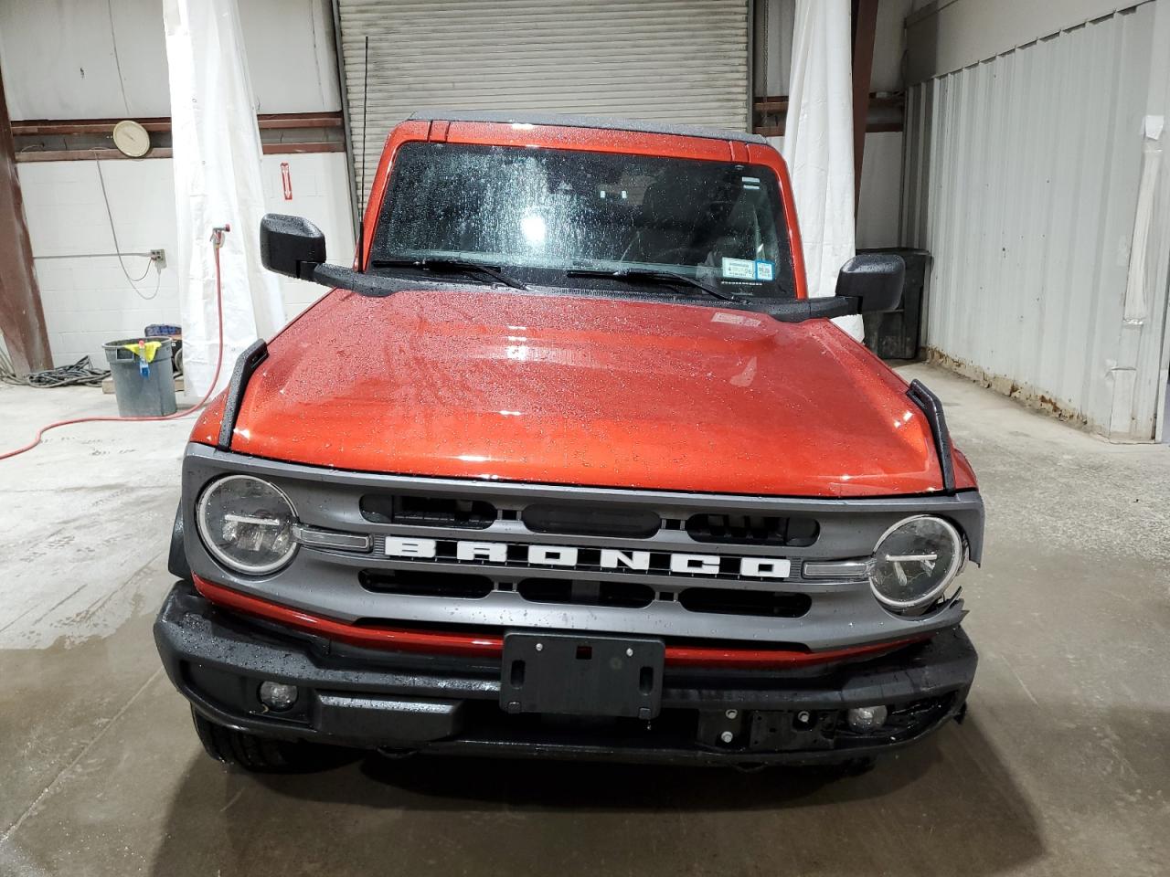 2023 Ford Bronco VIN 1FMEE5BP0PLA98613 Copart auction photo, front end damage thumbnail 5