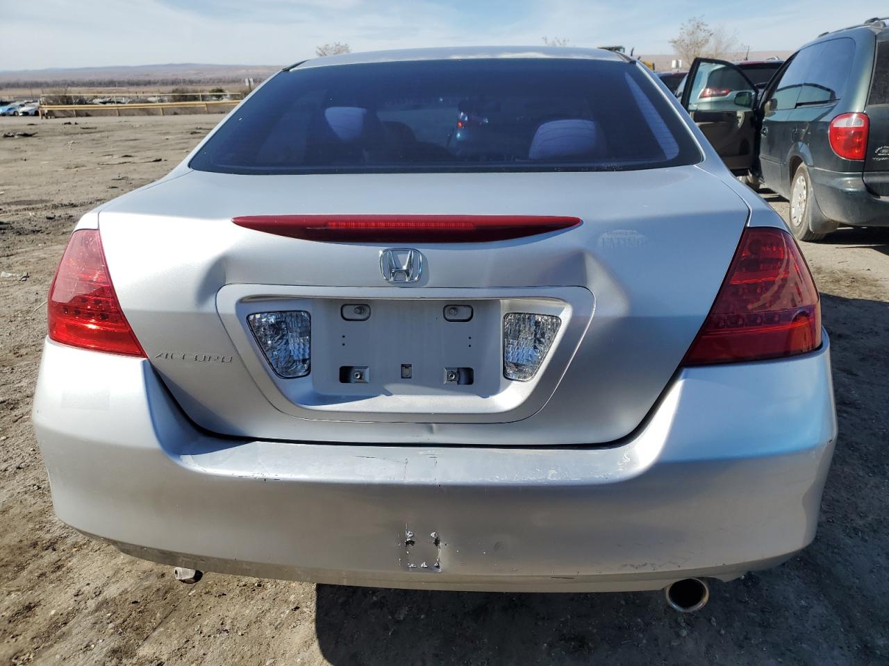 2006 Honda Accord VIN 1HGCM56726A091635 Copart auction photo, front end damage thumbnail 6