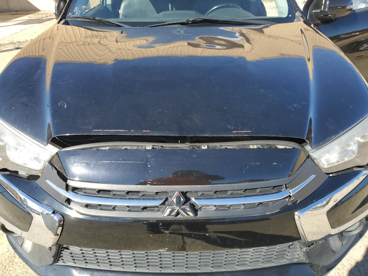 2018 Mitsubishi Outlander VIN JA4AR3AWXJU001532 Copart auction photo, normal wear damage thumbnail 11
