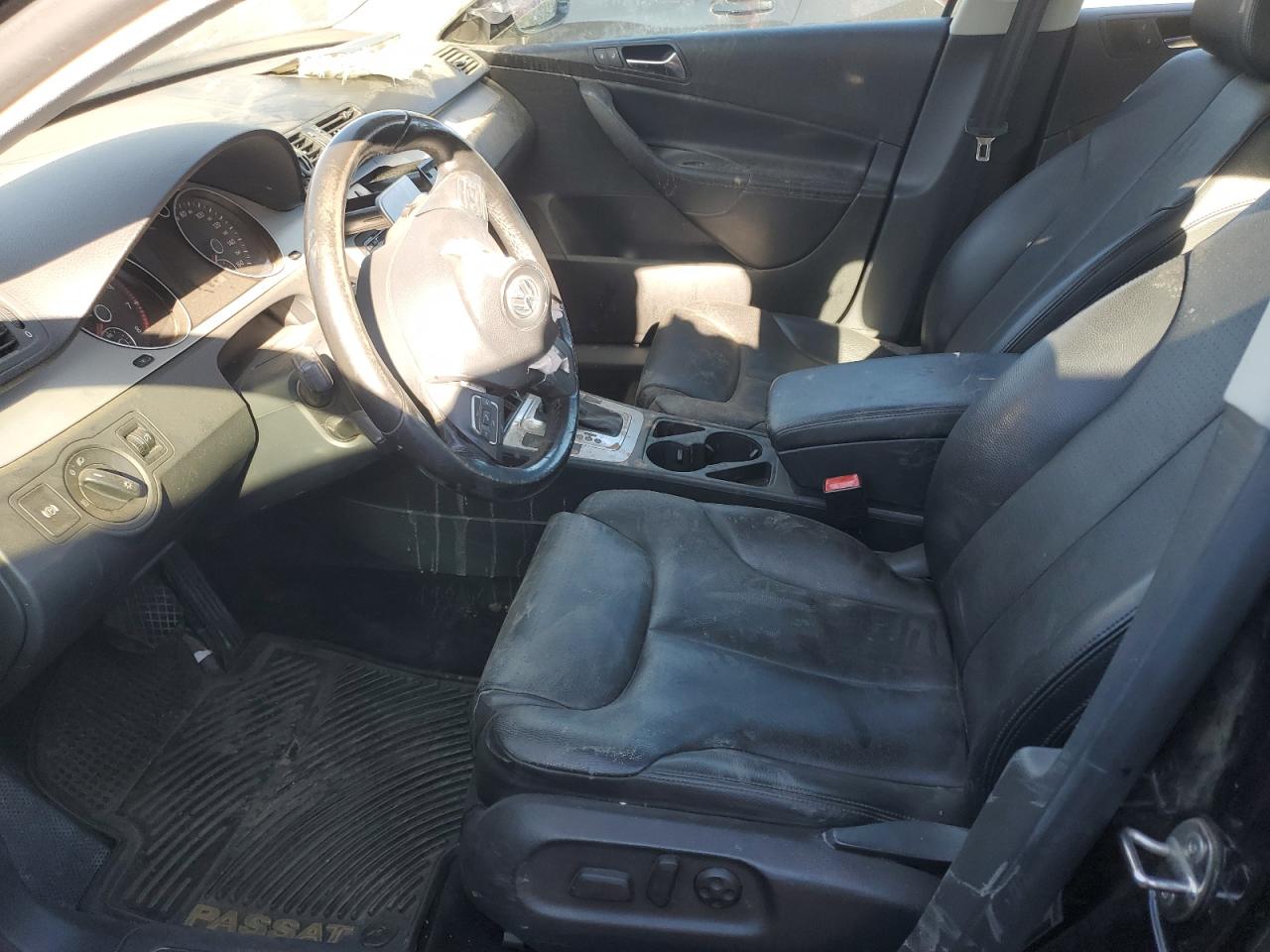 2010 Volkswagen Passat VIN WVWJK7AN5AE131821 Copart auction photo, front end damage thumbnail 7