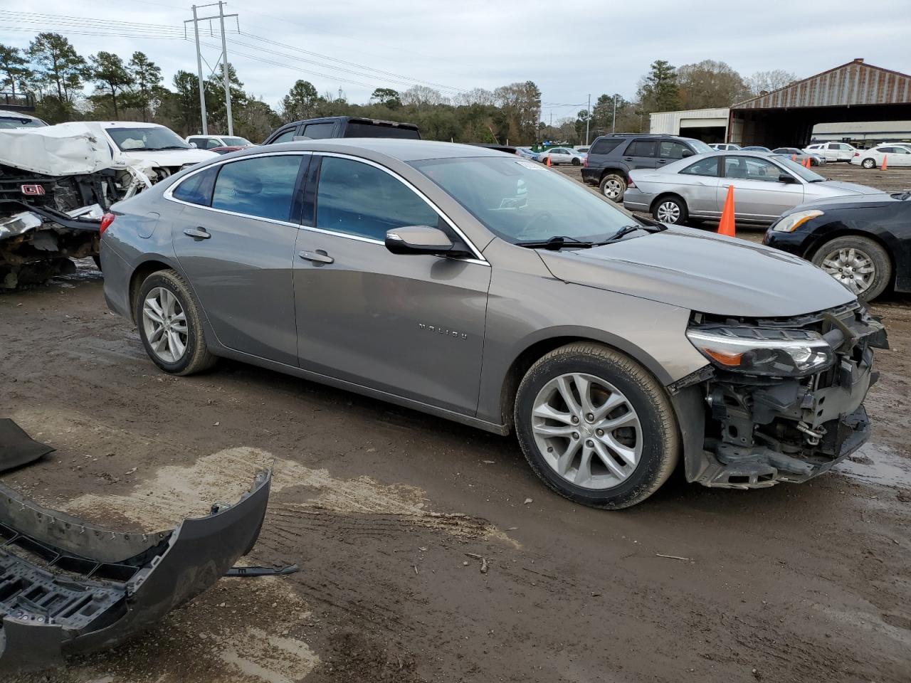 2018 Chevrolet Malibu VIN 1G1ZD5ST3JF182753 Copart auction photo, front end damage thumbnail 4