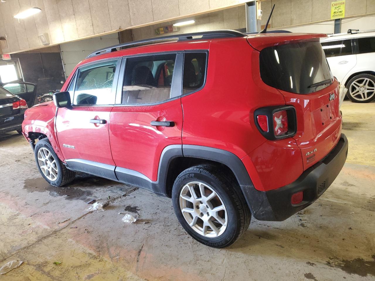 2019 Jeep Renegade VIN ZACNJBAB1KPJ83790 Copart auction photo, front end / minor dent/scratches damage thumbnail 2
