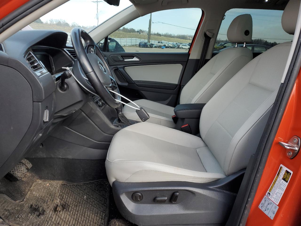 2019 Volkswagen Tiguan VIN 3VV2B7AX4KM108212 Copart auction photo, front end / side damage thumbnail 7