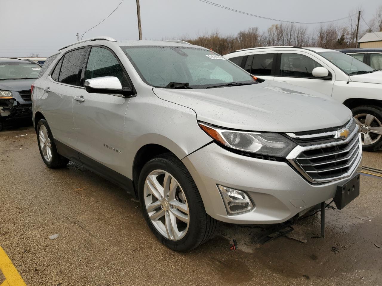 2018 Chevrolet Equinox VIN 2GNAXNEX8J6301943 Copart auction photo, front end / undercarriage damage thumbnail 4