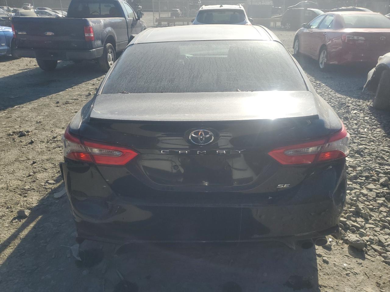 2018 Toyota Camry VIN 4T1B11HK7JU640309 Copart auction photo, front end / rear end damage thumbnail 6