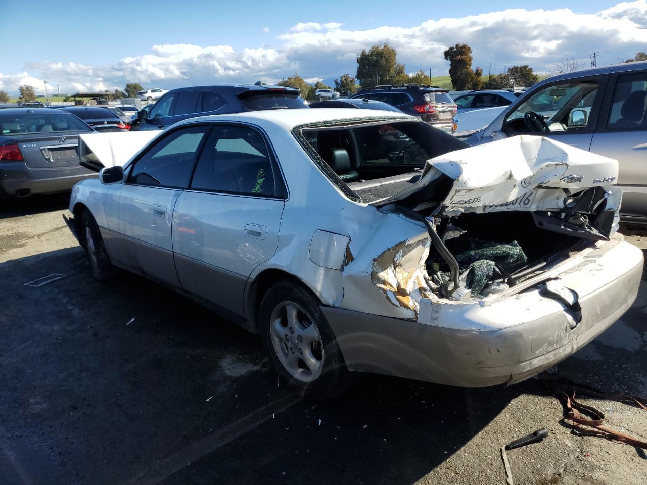 1997 Lexus ES VIN JT8BF22G7V0022578 Copart auction photo, rear end / front end damage thumbnail 2