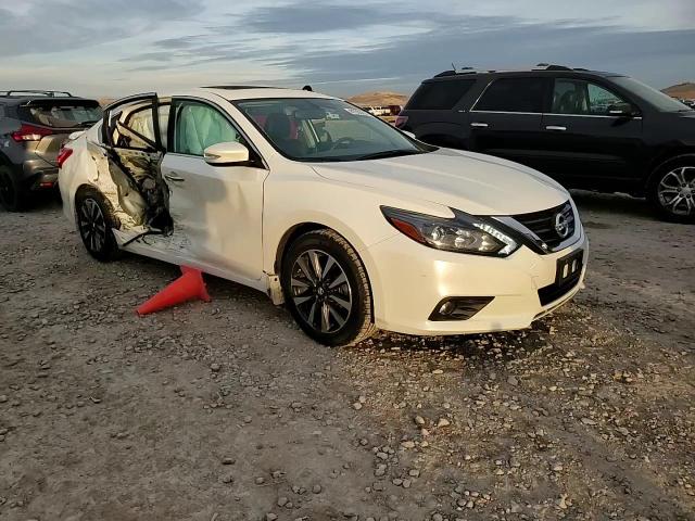 2017 Nissan Altima VIN 1N4AL3AP1HC231322 Copart auction photo, side damage thumbnail 11