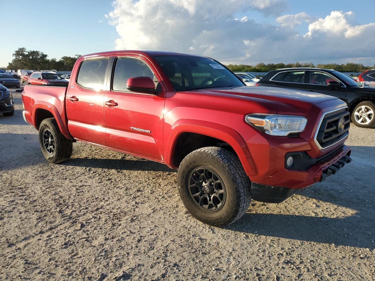 2021 Toyota Tacoma VIN 5TFAZ5CN7MX103539 Copart auction photo, water/flood / minor dent/scratches damage thumbnail 4
