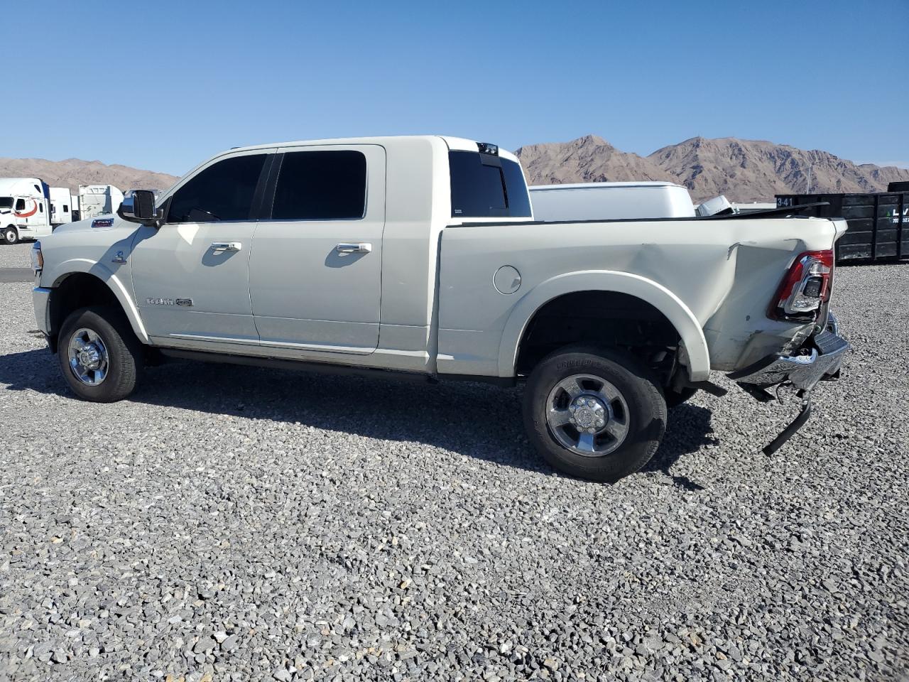 2022 RAM 3500 VIN 3C63R3NL2NG122246 Copart auction photo, rear end damage thumbnail 2