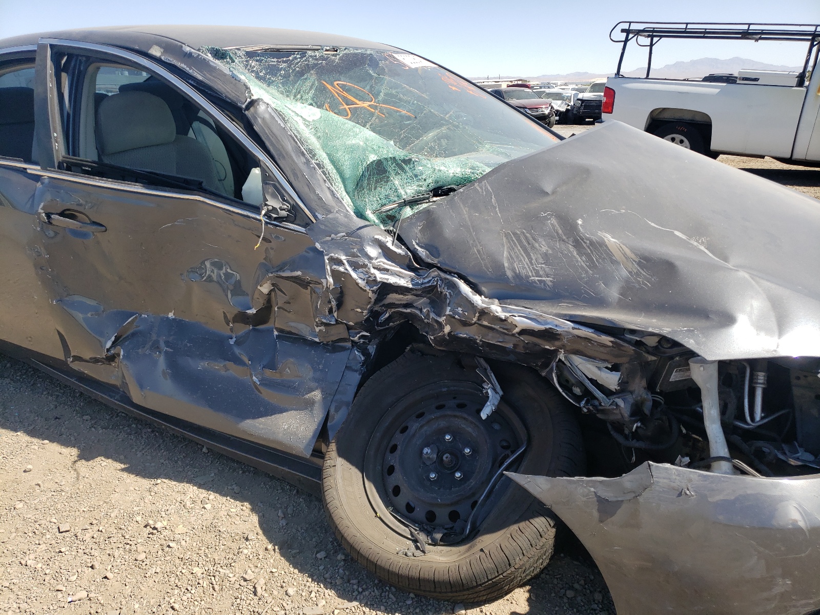 2011 Toyota Camry VIN 4T1BF3EK4BU132057 Copart auction photo, front end / side damage thumbnail 9