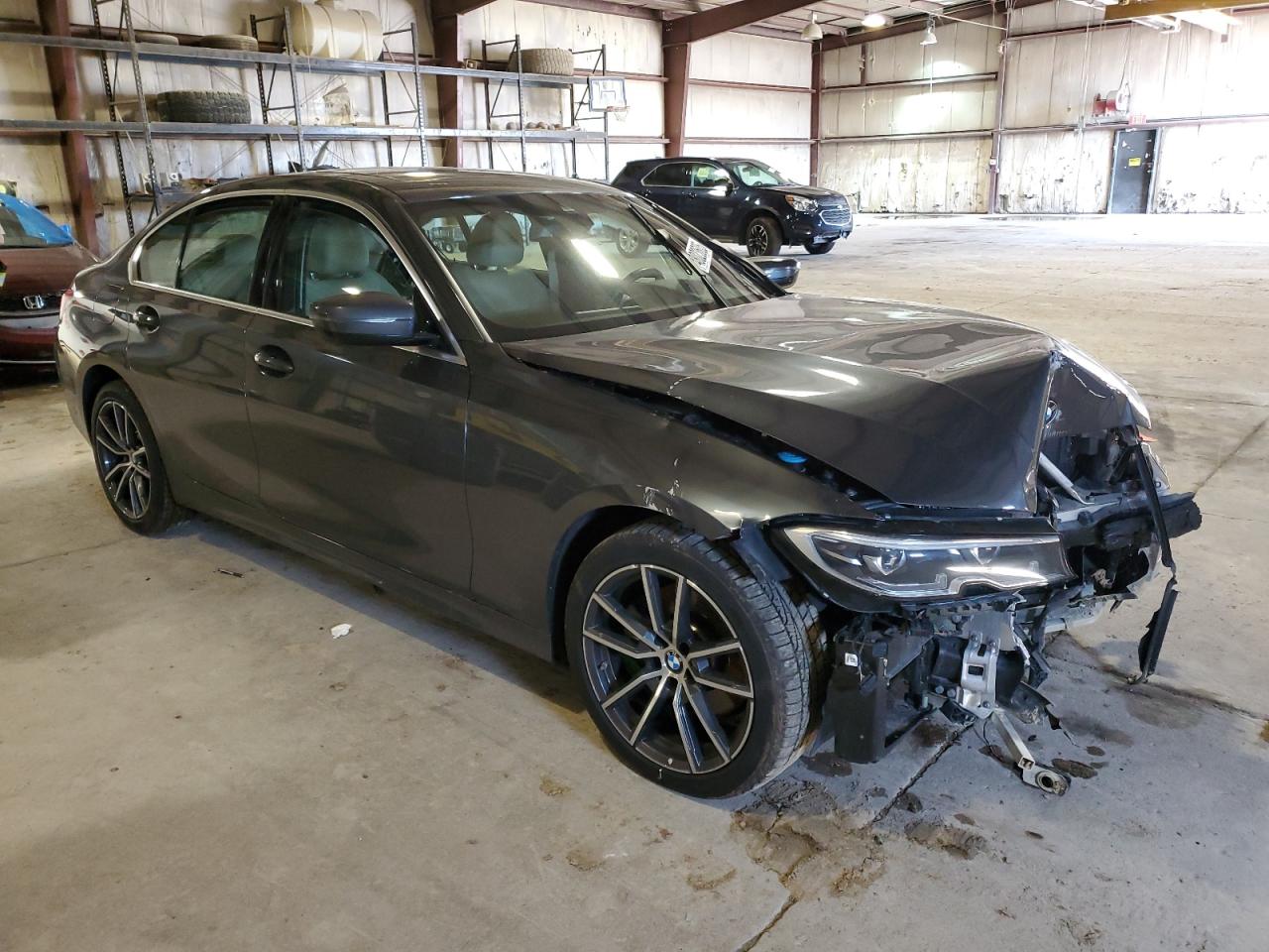 2022 BMW 3er VIN 3MW5R7J03N8C69445 Copart auction photo, front end / rear end damage thumbnail 4