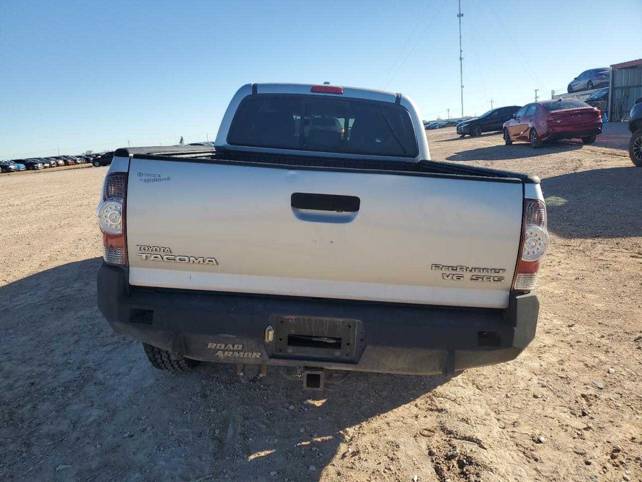 2010 Toyota Tacoma VIN 3TMKU4HN8AM026252 Copart auction photo, front end / side damage thumbnail 6
