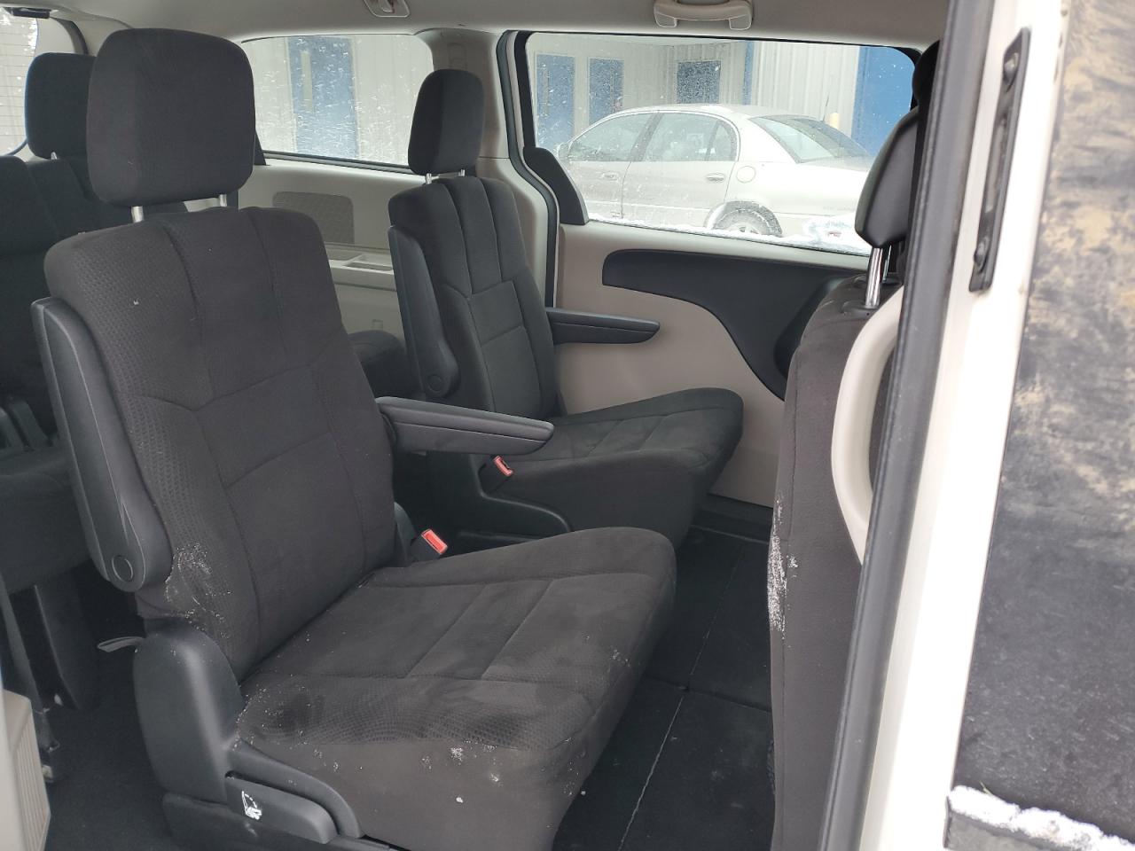 2012 Dodge Caravan VIN 2C4RDGBG1CR407852 Copart auction photo, rollover damage thumbnail 11