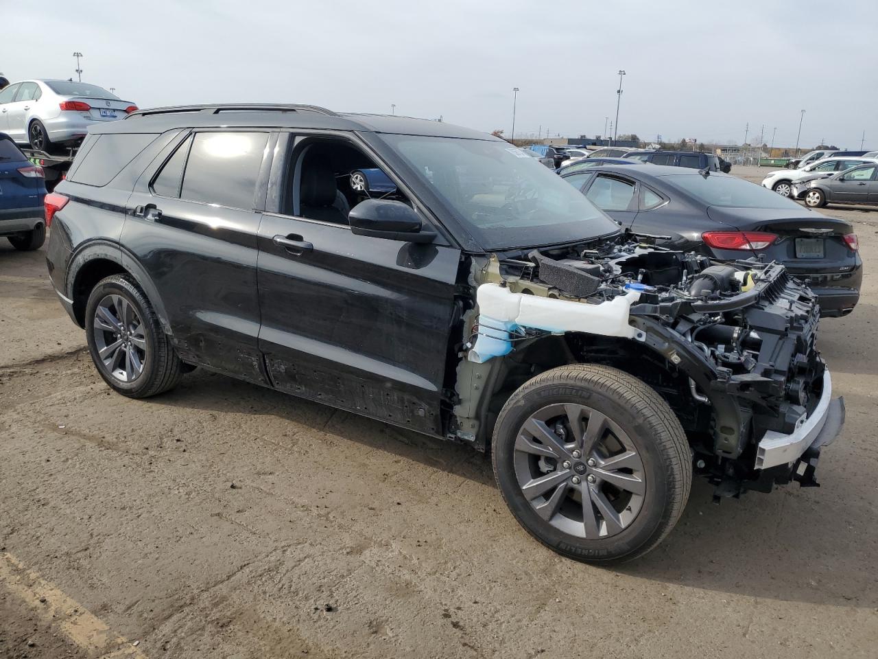 2023 Ford Explorer VIN 1FMSK8DH7PGB05584 Copart auction photo, stripped damage thumbnail 4