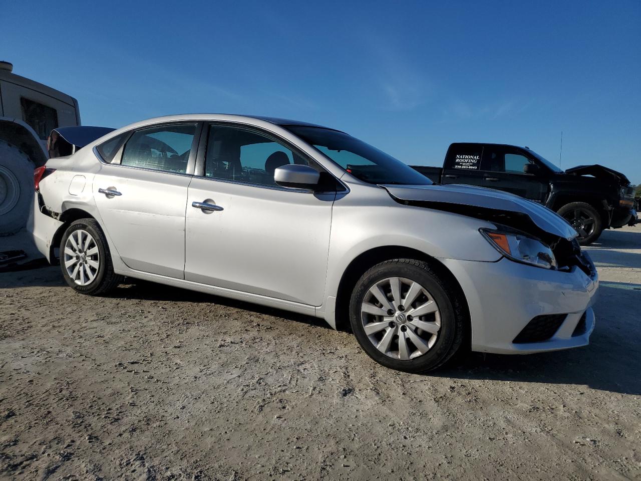 2019 Nissan Sentra VIN 3N1AB7APXKY221183 Copart auction photo, front end / rear end damage thumbnail 4